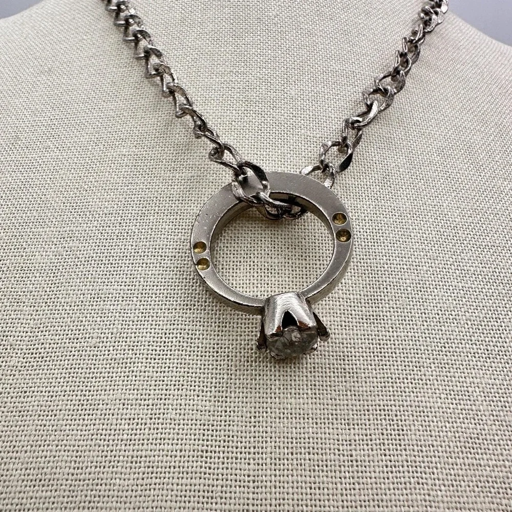 Vintage 90s Clear Rhinestone Ring Pendant Necklace‎ Silver Tone Curb Chain